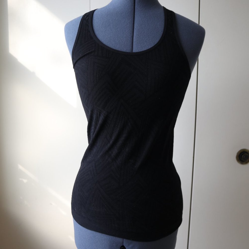 Fabletics Olympus Tank - Picture 4 of 10